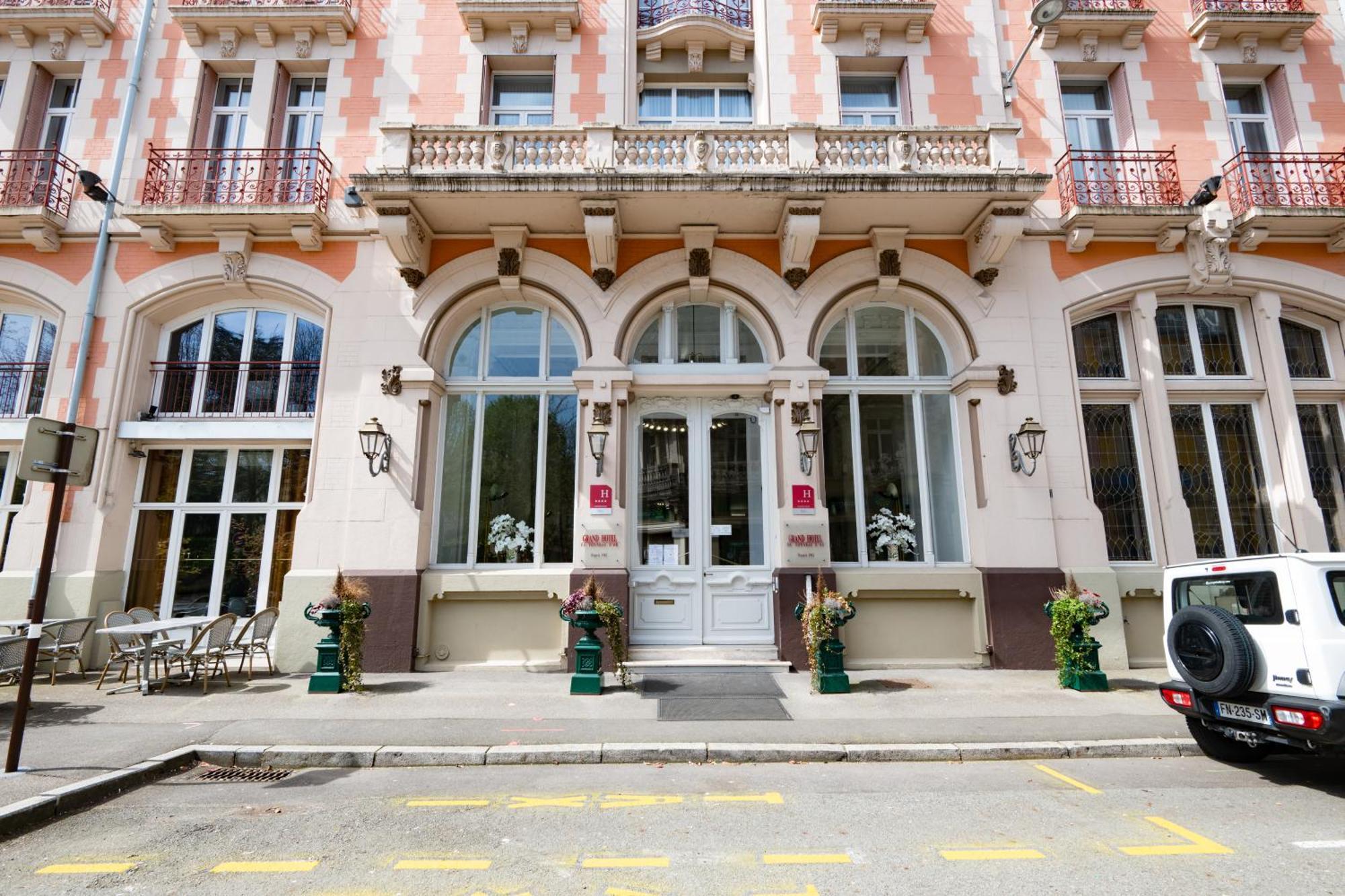 Grand Hotel Du Tonneau D'Or Belfort Exterior foto